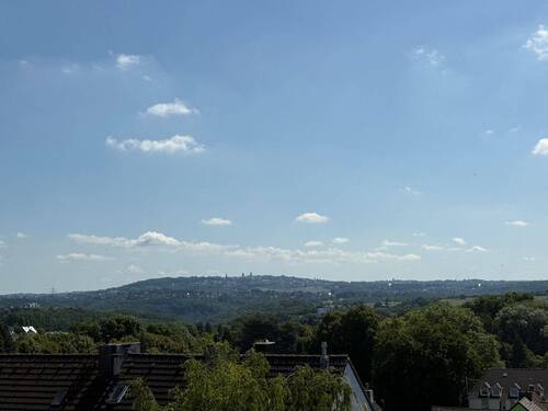 Ausblick .jpg - 5 Zimmer Etagenwohnung zum Kaufen in Solingen