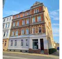 Wohn- und Geschäftshaus wartet auf frischen Wind - Riesa Altriesa