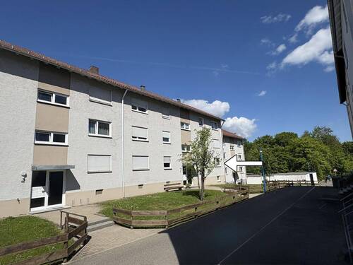 Außenansicht - 4 Zimmer Etagenwohnung zum Kaufen in Albstadt