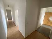 Eingangsbereich/Flur - 2 Zimmer Etagenwohnung zur Miete in Bremerhaven