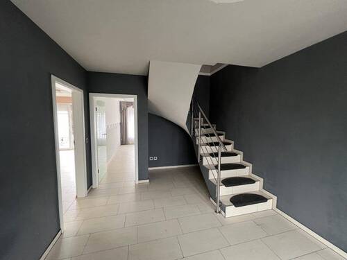 3 Innenansicht - 4 Zimmer Einfamilienhaus in Porta Westfalica