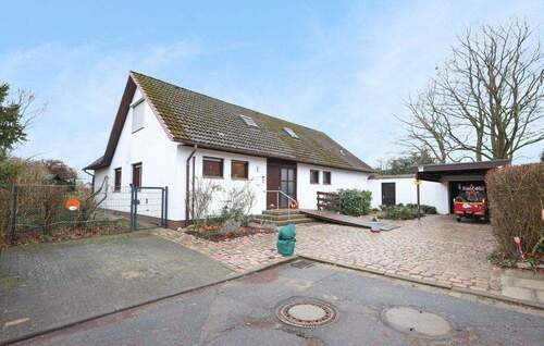 Außenansicht - 6 Zimmer Einfamilienhaus zum Kaufen in Heide