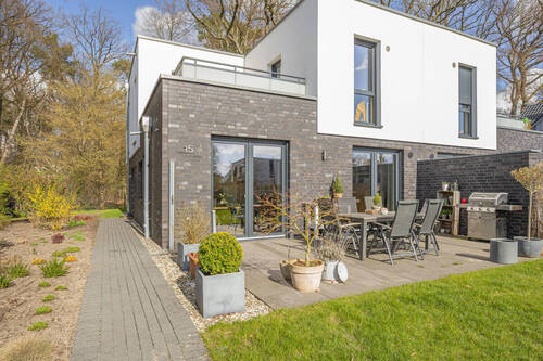 Ansicht - 5 Zimmer Doppelhaushälfte in Adendorf