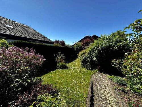 Garten - 4 Zimmer Doppelhaushälfte in Gelsenkirchen