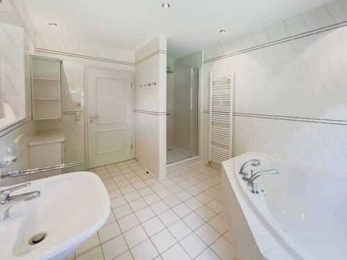  Badezimmer Erdgeschoss - 