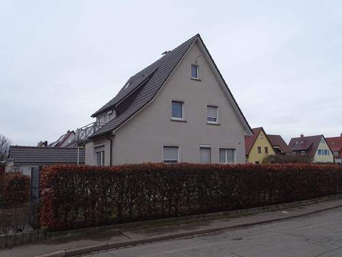 Seitenansicht - 4 Zimmer Einfamilienhaus zum Kaufen in Villingen-Schwenningen