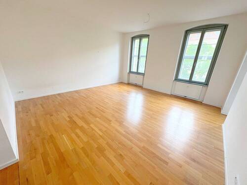 Herzstück der Wohnung mit Wohlfühlcharakter - 