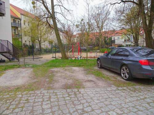 Stellplatz direkt vor der Tür - 