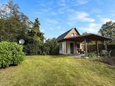 Haus- und Grundstücksansicht - 2 Zimmer Mehrfamilienhaus, Wohnhaus zum Kaufen in Glowe