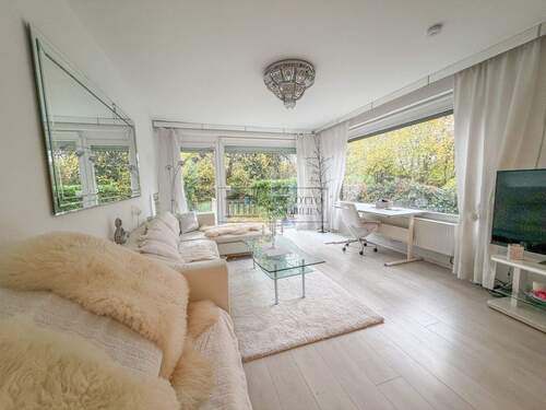 2 - 4 Zimmer Doppelhaushälfte zum Kaufen in Hamburg