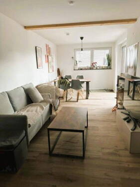 Wohnzimmer - Etagenwohnung mit 80,00 m&sup2; in München Solln zum Kaufen