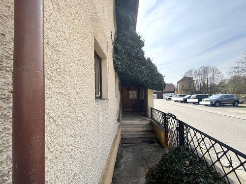 Eingangsbereich (außen) - 5 Zimmer Einfamilienhaus in Ortenburg