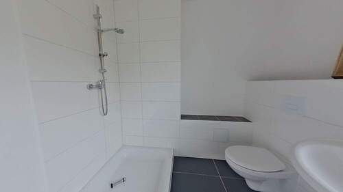 Badezimmer OG - Mehrfamilienhaus, Wohnhaus mit 223,00 m&sup2; in Bexbach / Frankenholz zum Kaufen