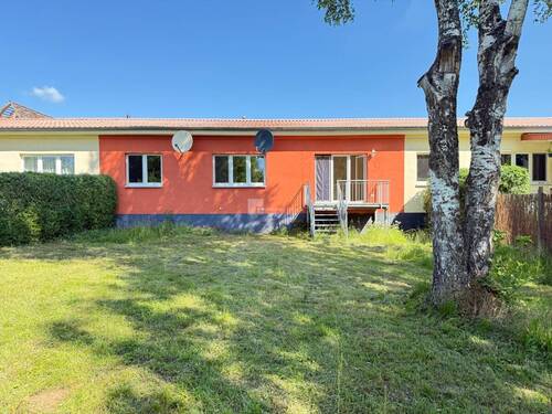 Aus dem Garten gesehen - 5 Zimmer Reihenmittelhaus zur Miete in Klein Trebbow / Barner Stück