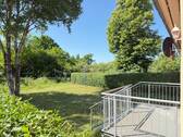 Aus dem 5. Zimmer zum Balkon und Garten geschaut - 