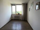 Kinderzimmer_1 ohne Möbel - 