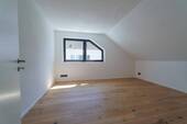 Zimmer 2 - 