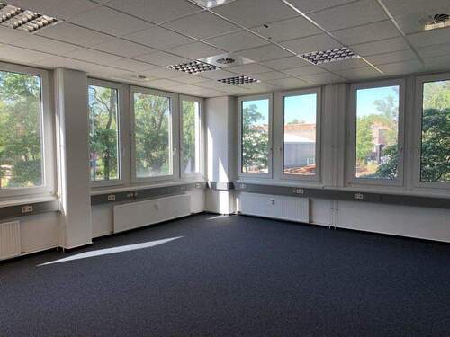 Bürofläche - Maßgeschneiderte Büros mit CAT6-Verkabelung - All-in-Miete