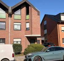 Familienfreundliches 5-Zimmer-Haus mit Balkon und Terrasse in Jüchen-Hochneukirch