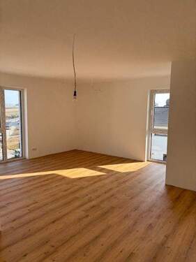 .. hell und modern ! - 3 Zimmer Etagenwohnung in Gerolzhofen