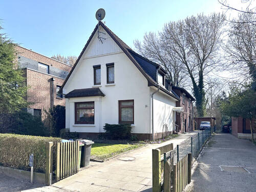 Vorderansicht - 3 Zimmer Doppelhaushälfte in Hamburg