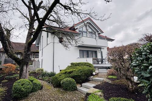 Terrassen-/Balkonansicht - 5 Zimmer Einfamilienhaus zum Kaufen in Zell