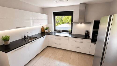 Bild 3 - 6 Zimmer Reihenendhaus in Osnabrück