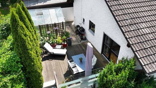 Terrasse im Erdgeschoss - 