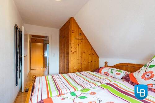 ...mit Einbauschrank - 