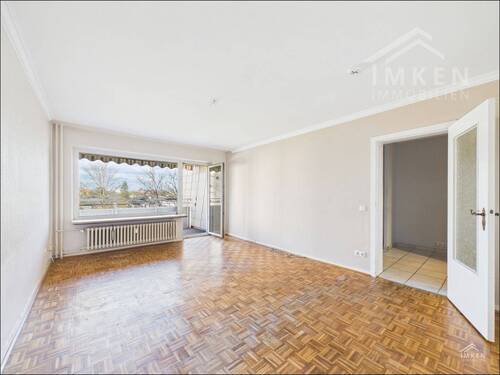 Wohnzimmer - 2 Zimmer Etagenwohnung zum Kaufen in Wedel