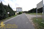 Zufahrt zum MFH Blick von der Straße - Mehrfamilienhaus, Wohnhaus zum Kaufen in Weißwasser