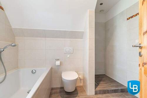 Vollbad in der Einliegerwohnung - 