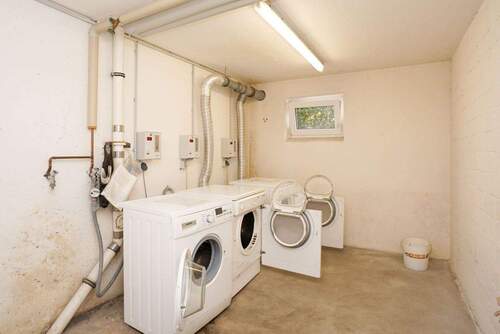 Münzwaschmaschinen - Terrassenwohnung mit 44,50 m&sup2; in Pirna zum Kaufen