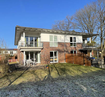 Gartenansicht - Schöne Gartenwohnung in einer Spielstraße