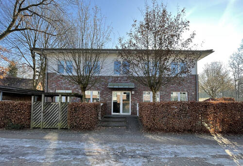 Strassenansicht - 4 Zimmer Etagenwohnung in Hamburg