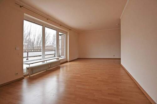 der helle Wohnbereich andere Perspektive - 