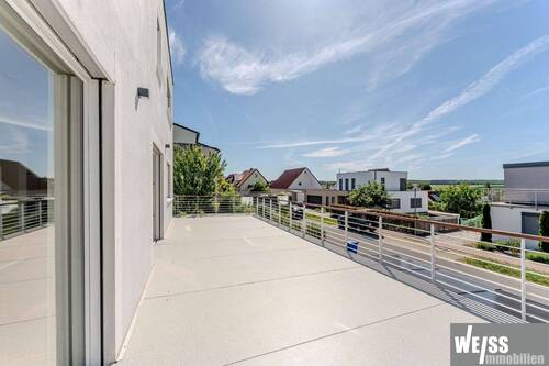 25 - WeissImmo-Estenfeld-280526-025 - 