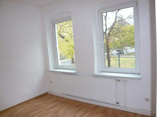 03 Schlafen.JPG - 2 Zimmer Etagenwohnung in Riesa