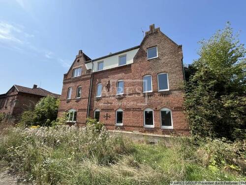 Objektansicht - Mehrfamilienhaus, Wohnhaus zum Kaufen in Aschersleben