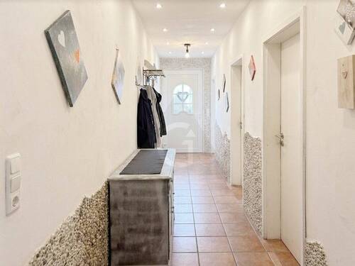 Seiteneingangsbereich - 