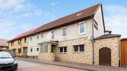 Außenansicht 1 - Mehrfamilienhaus mit 4 Wohneinheiten auf rund 350 Quadratmetern Wohnfläche