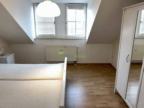 möbliertes Schlafzimmer - 