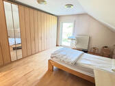 Schlafzimmer DG - 