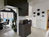 Bild 1 - Charmante Dachgeschosswohnung mit hohen Decken und lichtdurchfluteten Räumen