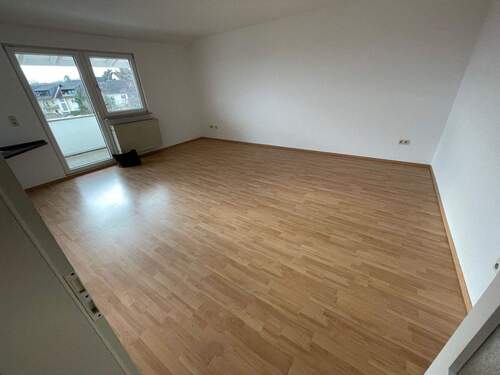 Wohnen-Schlafen - 1 Zimmer Etagenwohnung in Kirchheimbolanden