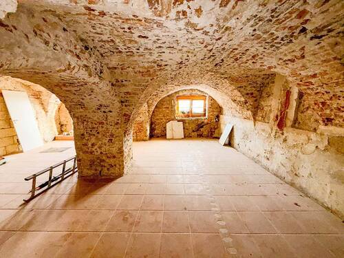 84_3.jpg - Mehrfamilienhaus, Wohnhaus in Görlitz