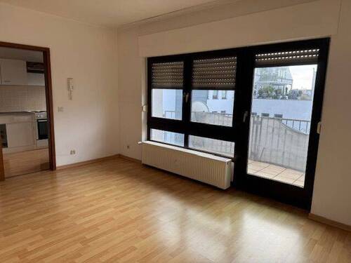 Bild3 - 3 Zimmer Etagenwohnung in Homburg