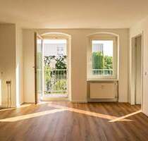 Rarität am Helmholtzplatz: helles und absolut ruhiges City-Apartment mit Balkon + DG-Rohling - Berlin Prenzlauer Berg