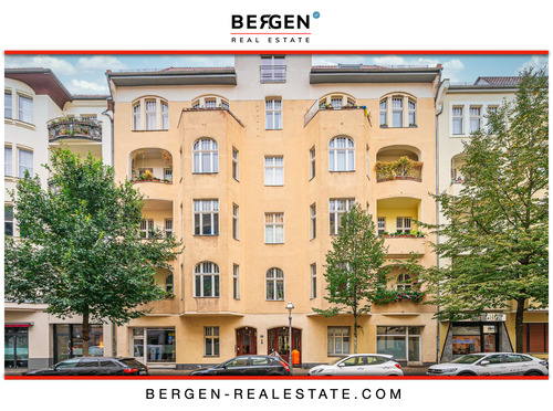 Portal - Altbautypische 3-Zimmer-Erdgeschosswohnung mit Keller in Moabit