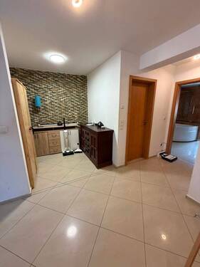 2. OG Flur, Ankleide - Mehrfamilienhaus, Wohnhaus mit 286,00 m&sup2; in Pforzheim zum Kaufen